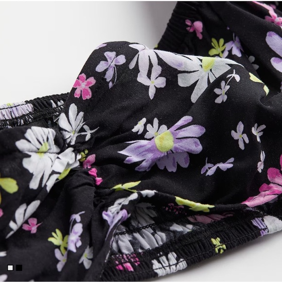 💕SALE 4 for $10💕 H&M Floral Off-Shoulder Crop 🔝 - Picture 4 of 5